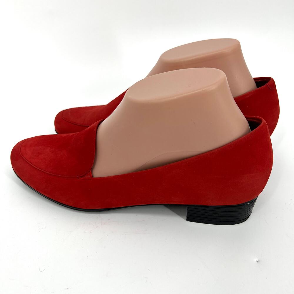 Trotters Womens Monarch Red Suede Loafers Size 8.5 Narrow T1713-604